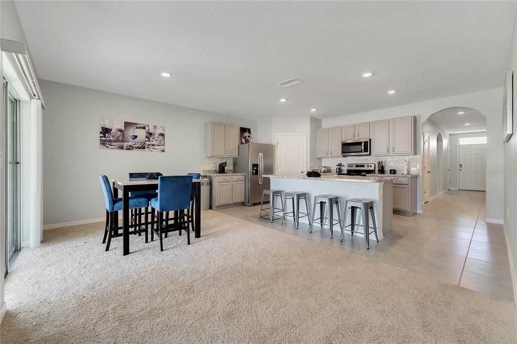 For Rent: $2,000 (4 beds, 2 baths, 1851 Square Feet)