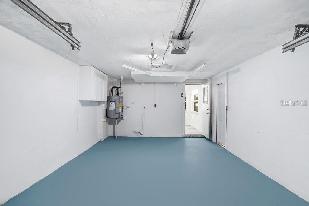 Active With Contract: $325,000 (2 beds, 1 baths, 1225 Square Feet)