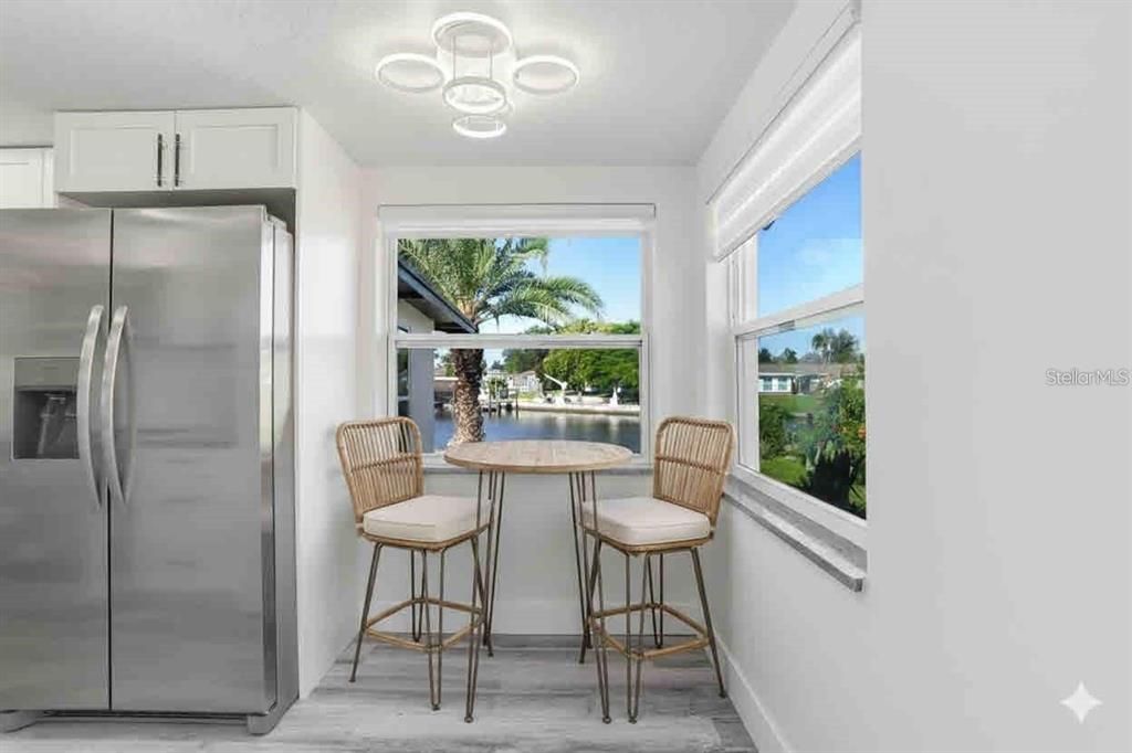 Active With Contract: $325,000 (2 beds, 1 baths, 1225 Square Feet)