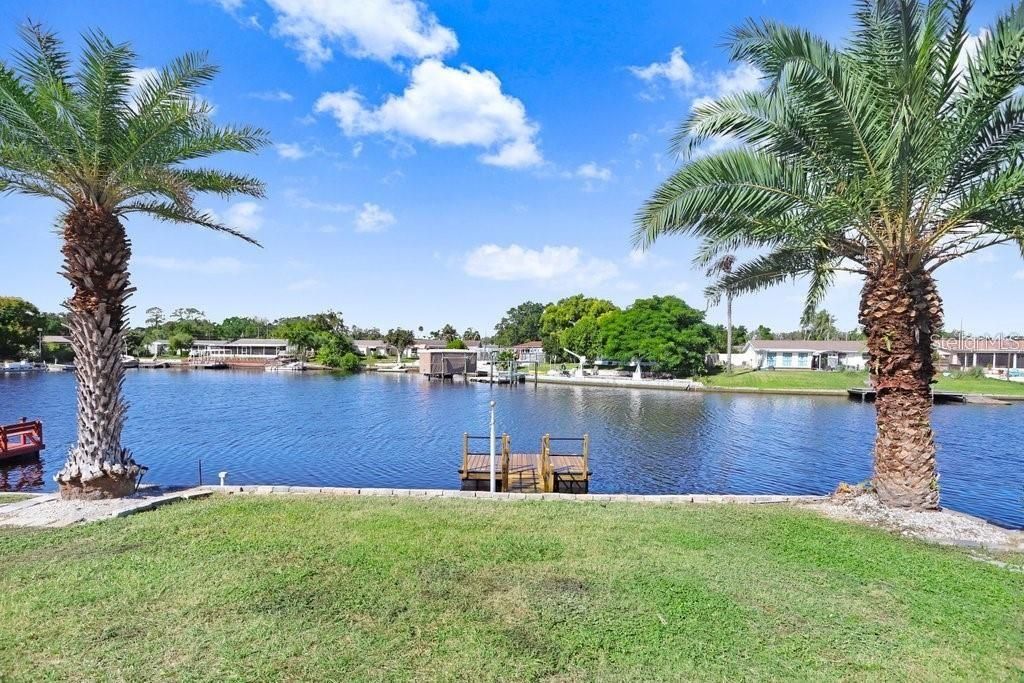 Active With Contract: $325,000 (2 beds, 1 baths, 1225 Square Feet)