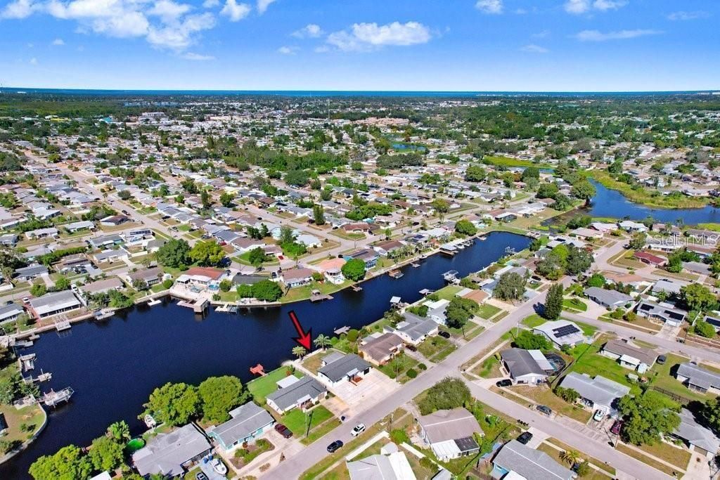 Active With Contract: $325,000 (2 beds, 1 baths, 1225 Square Feet)