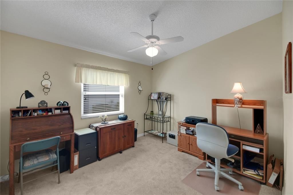 Active With Contract: $239,900 (3 beds, 2 baths, 1595 Square Feet)