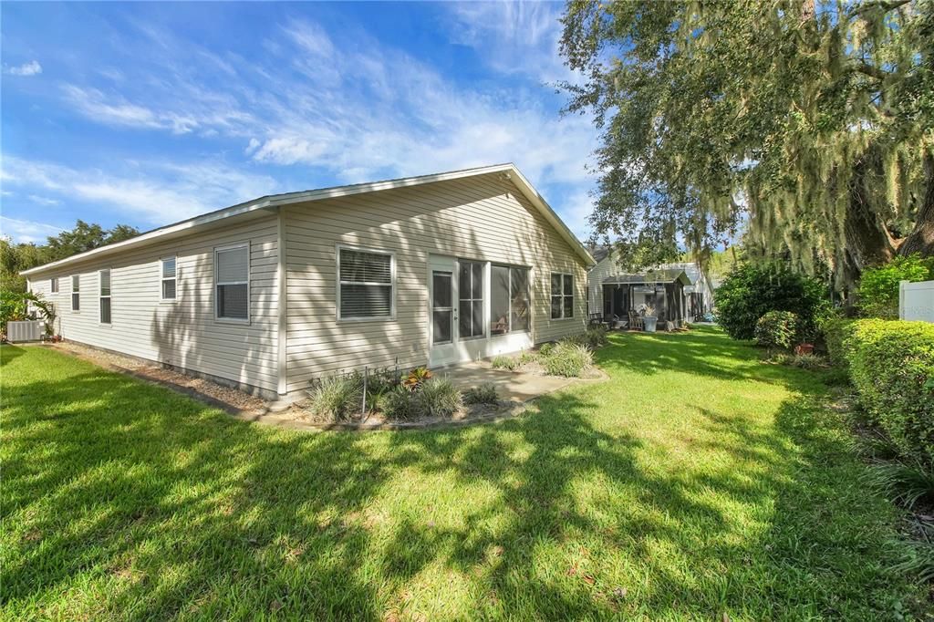 Active With Contract: $239,900 (3 beds, 2 baths, 1595 Square Feet)