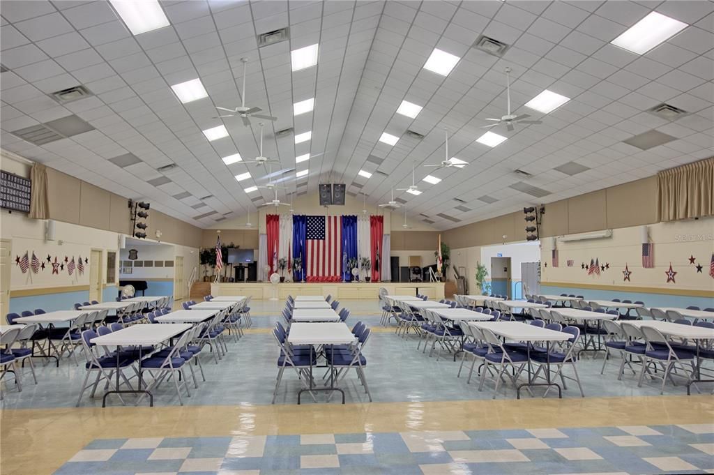 Active With Contract: $239,900 (3 beds, 2 baths, 1595 Square Feet)