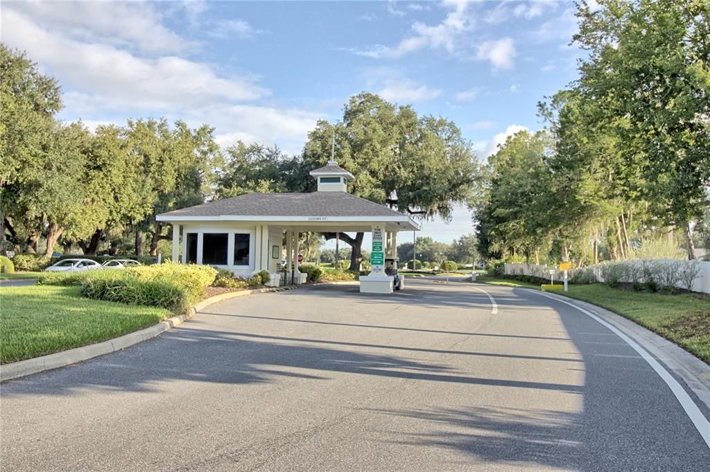 Active With Contract: $239,900 (3 beds, 2 baths, 1595 Square Feet)