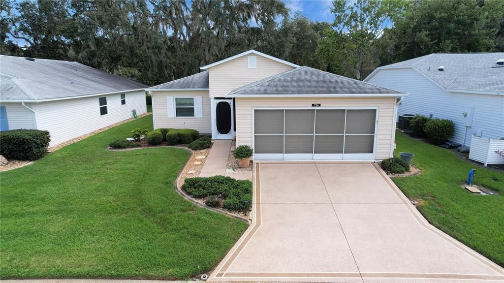 Active With Contract: $239,900 (3 beds, 2 baths, 1595 Square Feet)