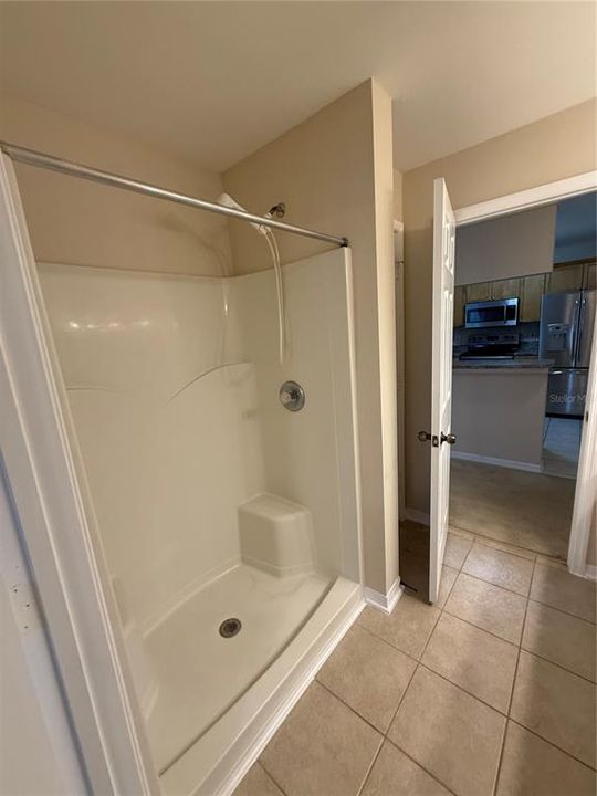 For Sale: $200,000 (2 beds, 2 baths, 1171 Square Feet)