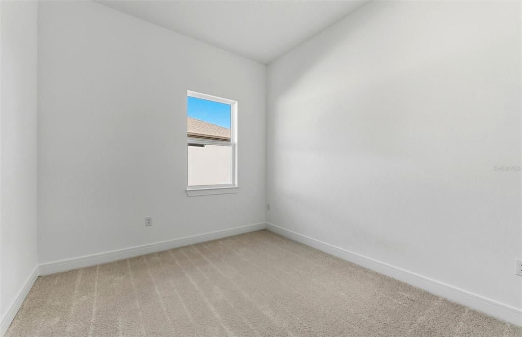 For Sale: $437,390 (2 beds, 2 baths, 1948 Square Feet)