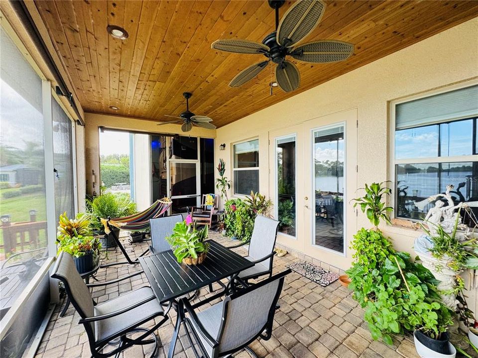 En Venta: $710,000 (3 camas, 2 baños, 1768 Pies cuadrados)