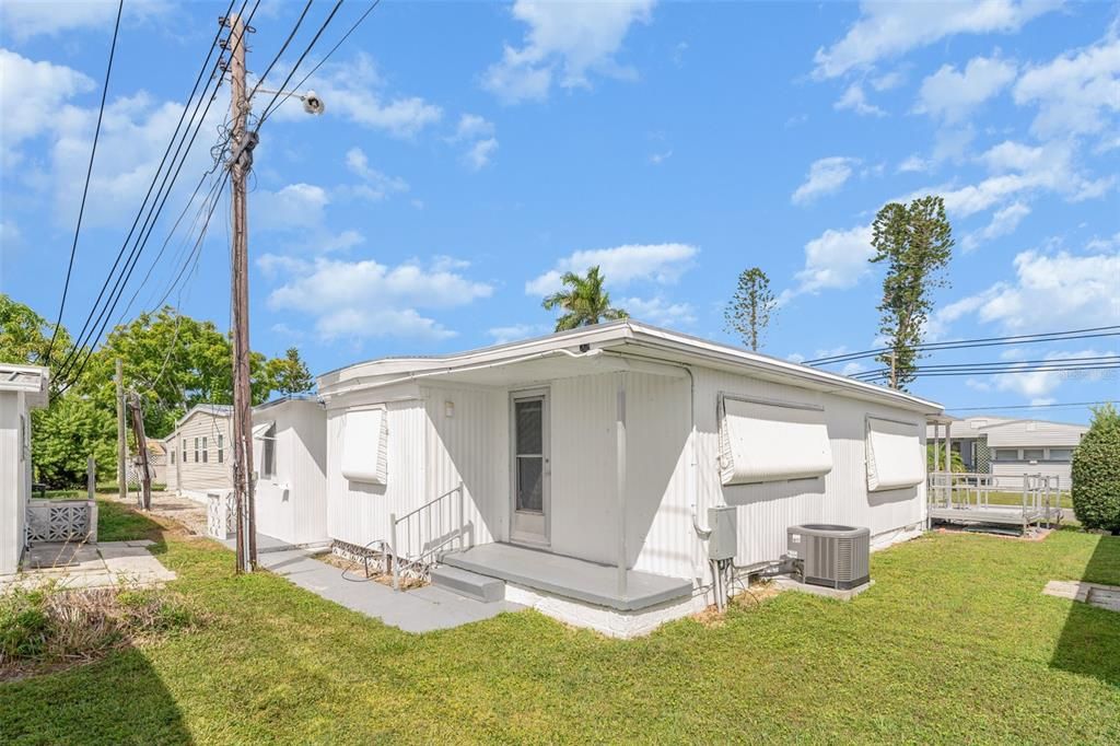 На продажу: $59,990 (1 спален, 1 ванн, 410 Квадратных фут)