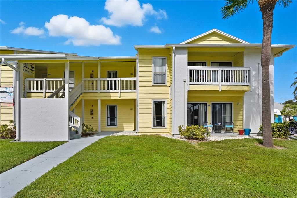 En Venta: $175,000 (2 camas, 2 baños, 898 Pies cuadrados)