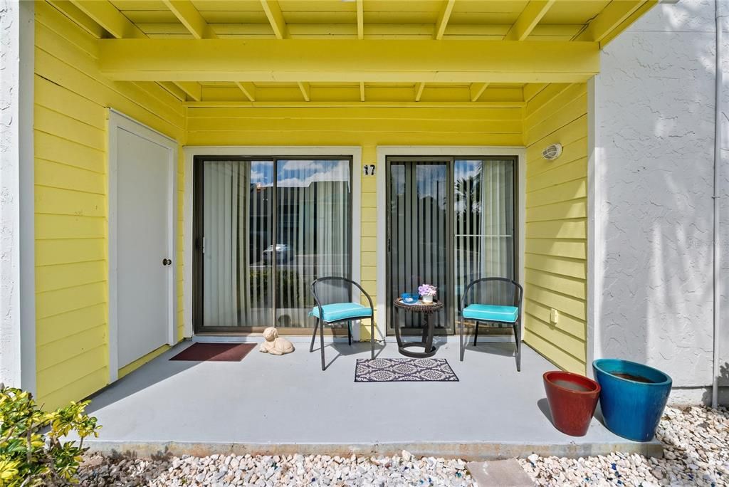 En Venta: $175,000 (2 camas, 2 baños, 898 Pies cuadrados)