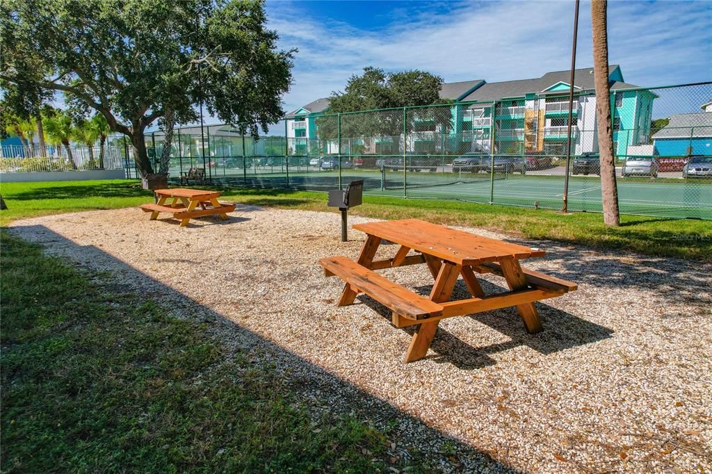 En Venta: $175,000 (2 camas, 2 baños, 898 Pies cuadrados)