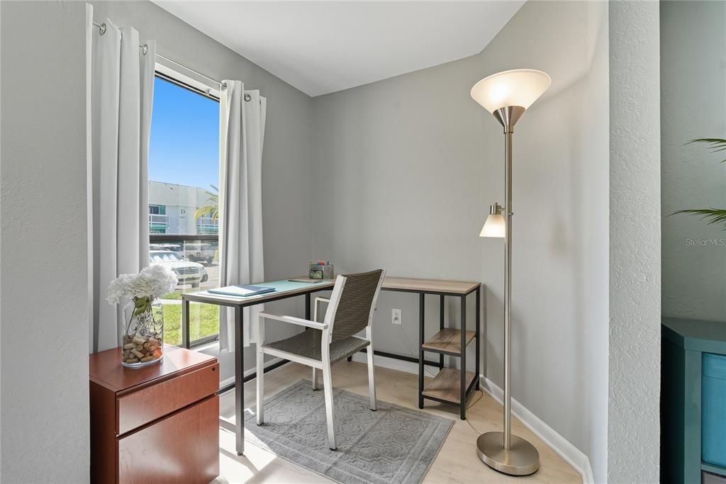 En Venta: $175,000 (2 camas, 2 baños, 898 Pies cuadrados)