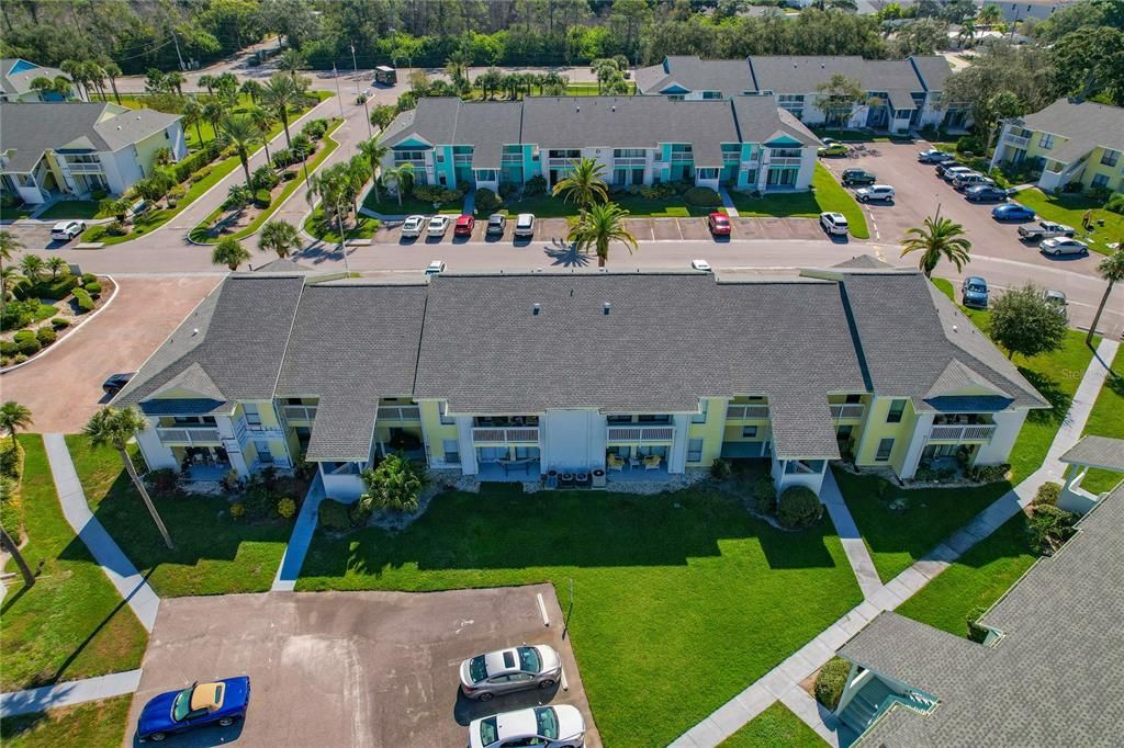 En Venta: $175,000 (2 camas, 2 baños, 898 Pies cuadrados)