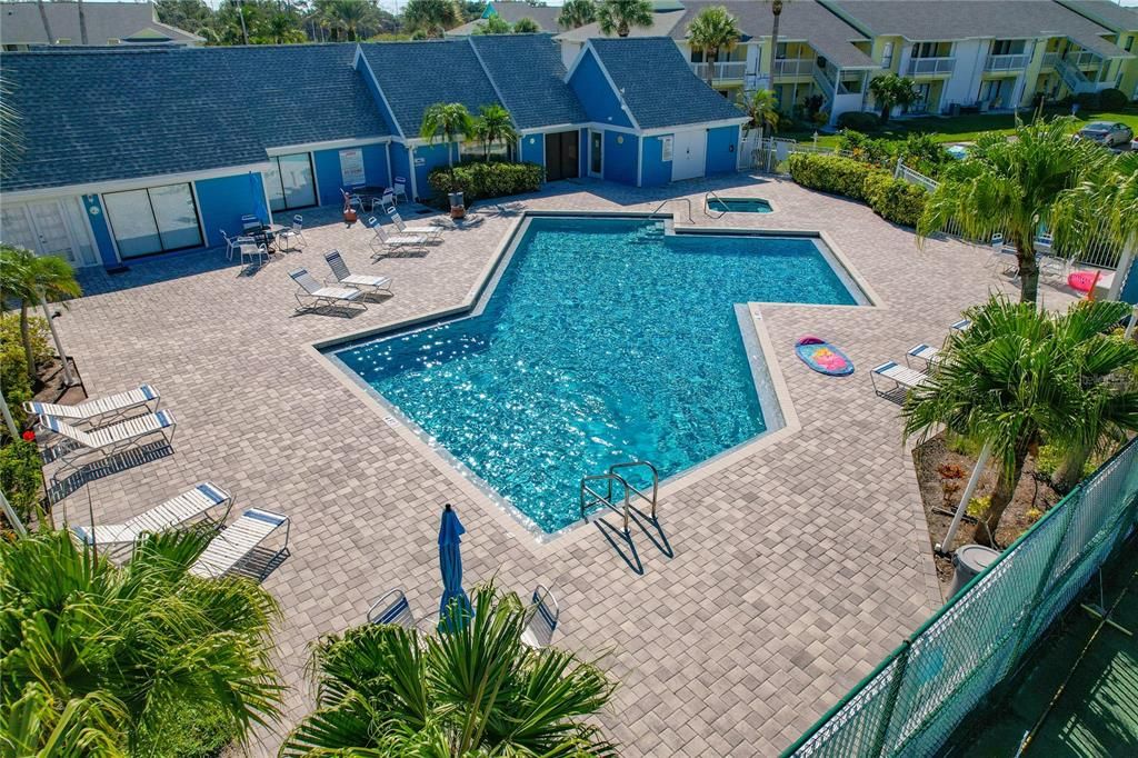 En Venta: $175,000 (2 camas, 2 baños, 898 Pies cuadrados)