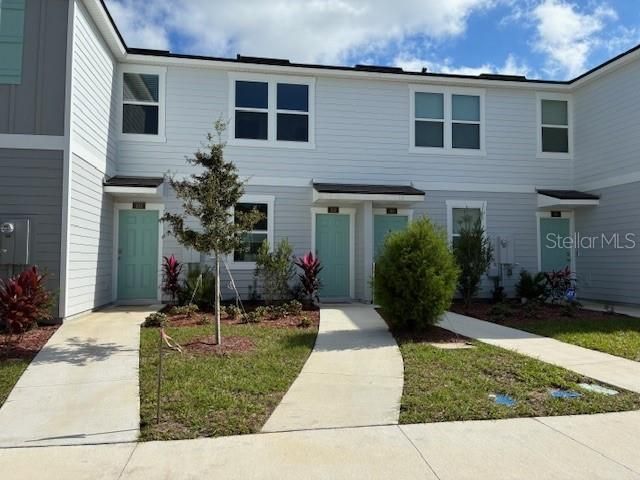 Vendido Recientemente: $245,000 (2 camas, 2 baños, 1109 Pies cuadrados)