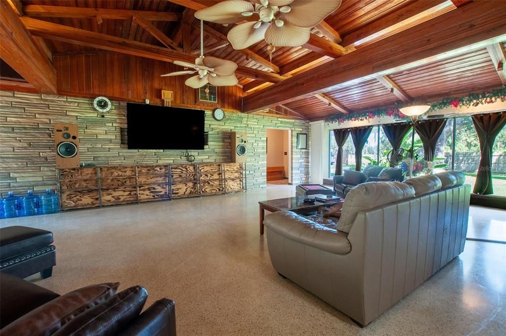 待售: $399,995 (3 贝兹, 2 浴室, 3138 平方英尺)