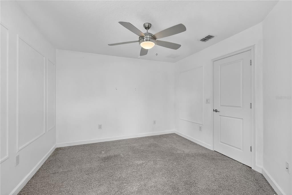 En Venta: $469,900 (3 camas, 2 baños, 2077 Pies cuadrados)