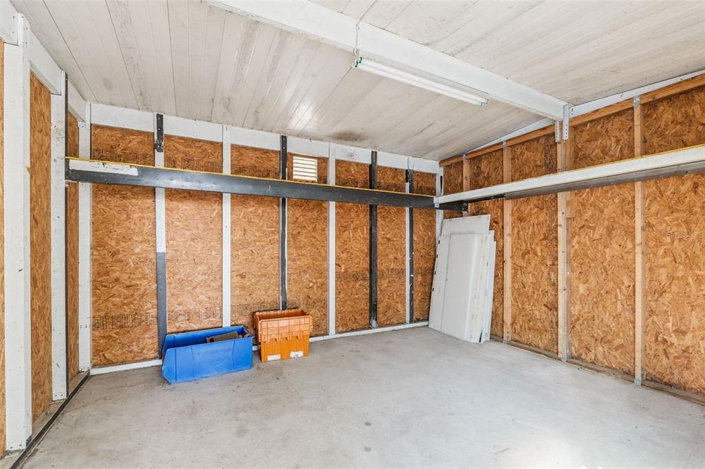 待售: $270,000 (2 贝兹, 2 浴室, 1900 平方英尺)