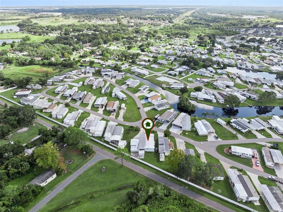 待售: $270,000 (2 贝兹, 2 浴室, 1900 平方英尺)