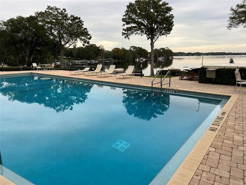 For Sale: $450,000 (2 beds, 2 baths, 1248 Square Feet)