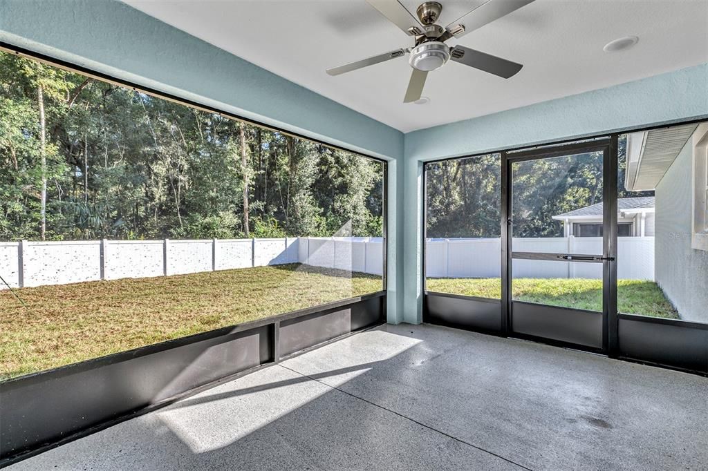 Active With Contract: $273,900 (3 beds, 2 baths, 1439 Square Feet)