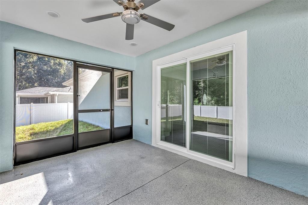 Active With Contract: $273,900 (3 beds, 2 baths, 1439 Square Feet)