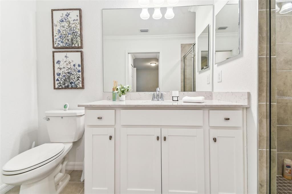 出租: $2,500 (2 贝兹, 2 浴室, 1142 平方英尺)