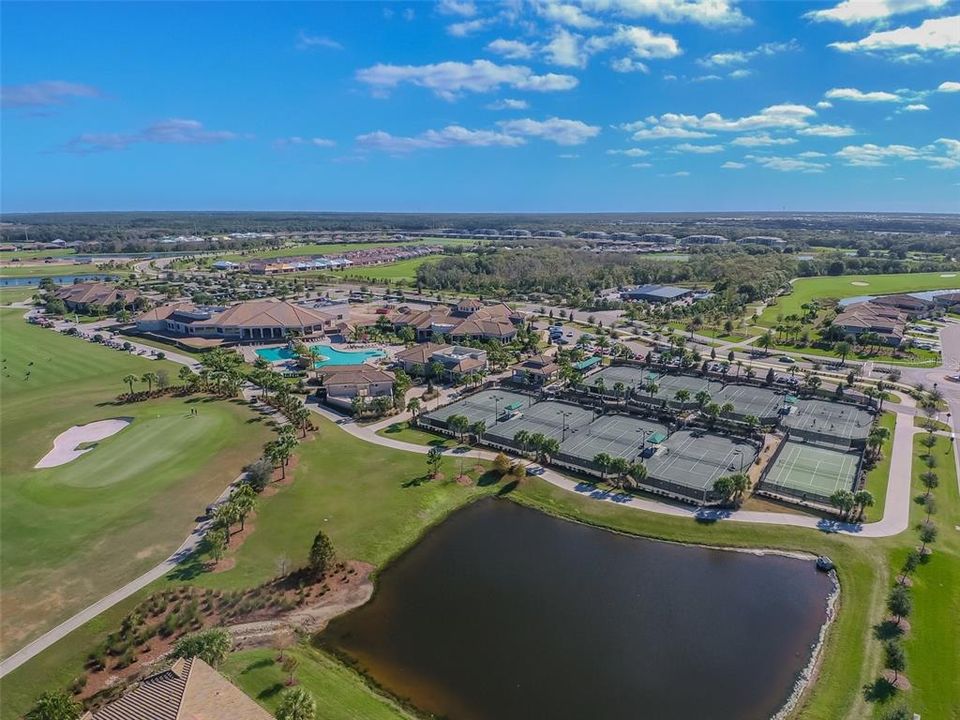 出租: $2,500 (2 贝兹, 2 浴室, 1142 平方英尺)