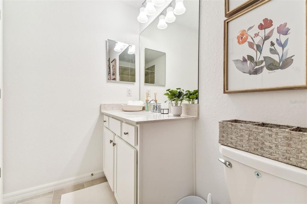 出租: $2,500 (2 贝兹, 2 浴室, 1142 平方英尺)