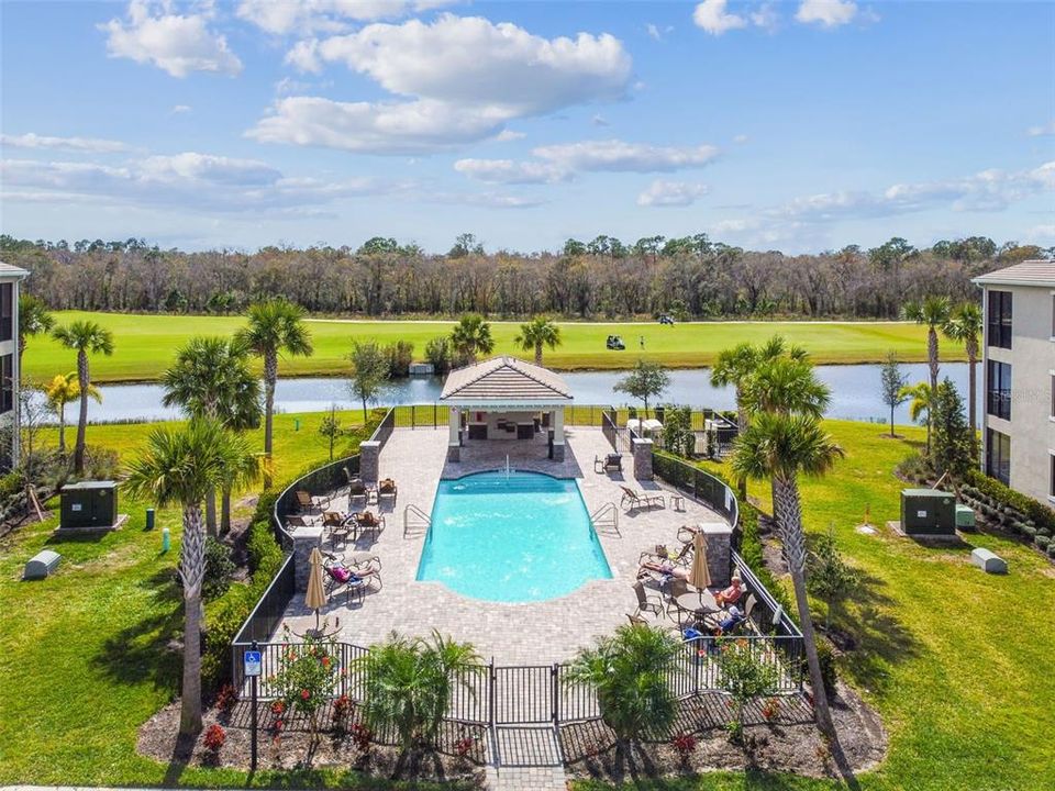 出租: $2,500 (2 贝兹, 2 浴室, 1142 平方英尺)