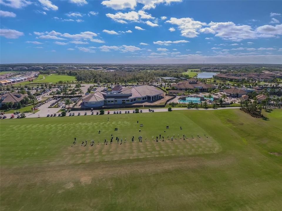 出租: $2,500 (2 贝兹, 2 浴室, 1142 平方英尺)