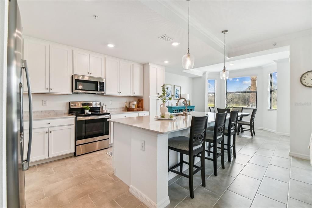 出租: $2,500 (2 贝兹, 2 浴室, 1142 平方英尺)