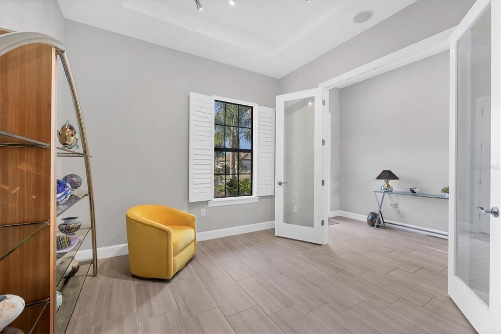 For Sale: $925,000 (3 beds, 3 baths, 2528 Square Feet)