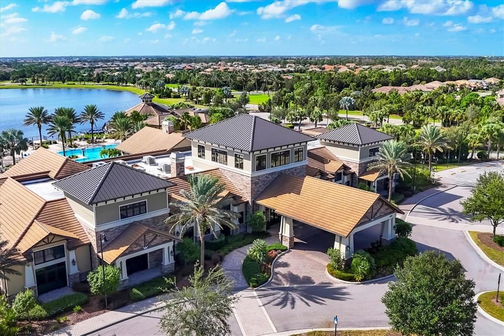 For Sale: $925,000 (3 beds, 3 baths, 2528 Square Feet)