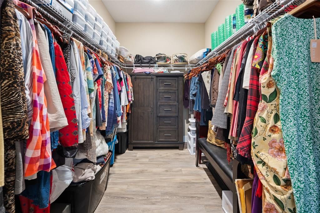 待售: $665,000 (3 贝兹, 3 浴室, 2493 平方英尺)