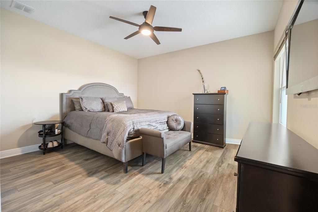 待售: $665,000 (3 贝兹, 3 浴室, 2493 平方英尺)