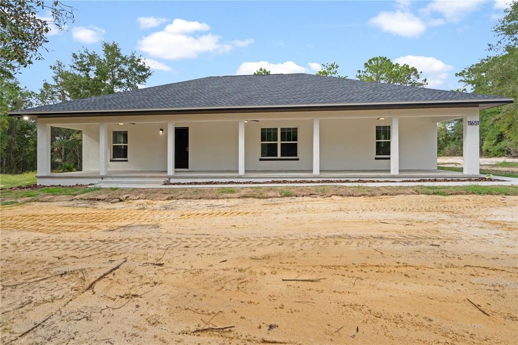 最近售出: $339,000 (3 贝兹, 2 浴室, 1642 平方英尺)