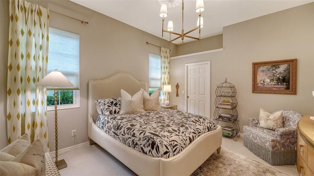 For Sale: $769,900 (3 beds, 2 baths, 2160 Square Feet)