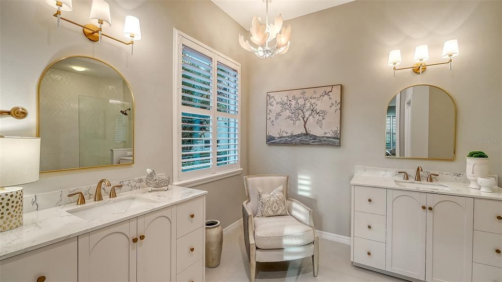 For Sale: $769,900 (3 beds, 2 baths, 2160 Square Feet)