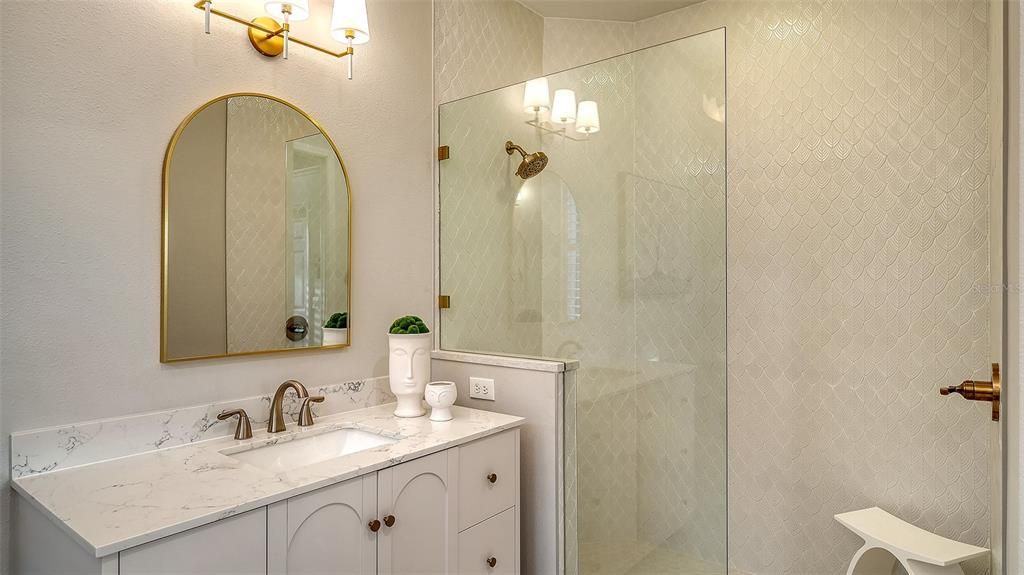 For Sale: $769,900 (3 beds, 2 baths, 2160 Square Feet)