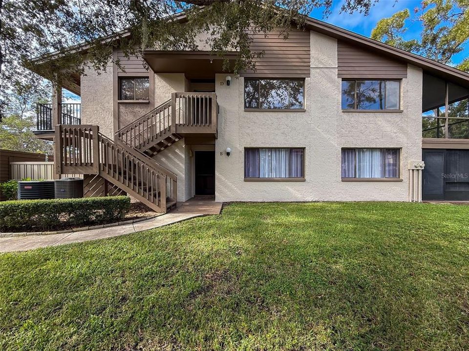 待售: $129,900 (2 贝兹, 2 浴室, 1144 平方英尺)