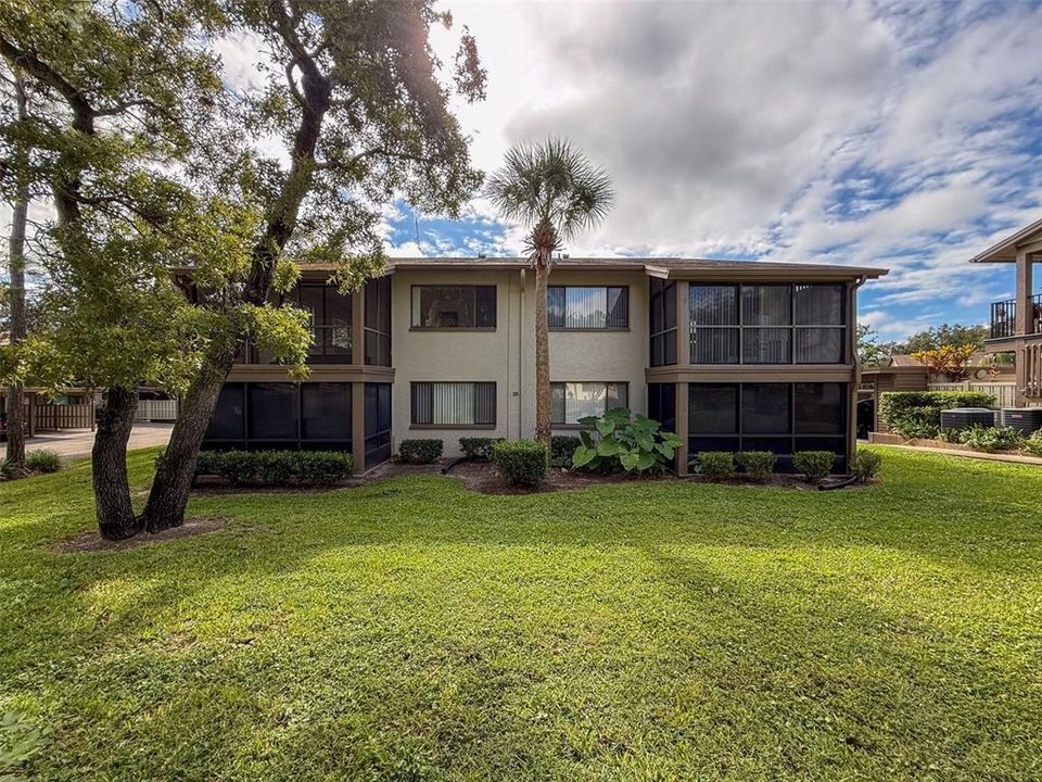 待售: $129,900 (2 贝兹, 2 浴室, 1144 平方英尺)