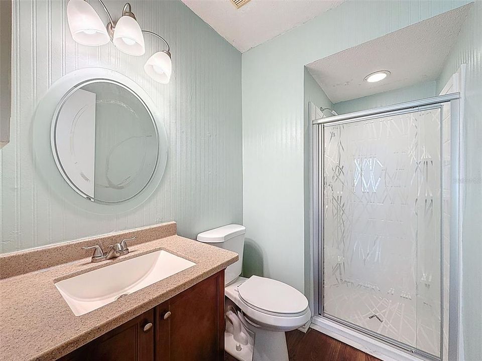 待售: $129,900 (2 贝兹, 2 浴室, 1144 平方英尺)