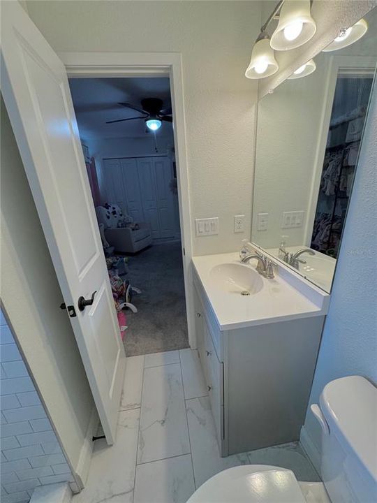 En Venta: $235,000 (2 camas, 2 baños, 1152 Pies cuadrados)