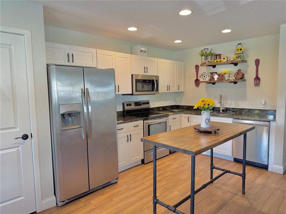 En Venta: $235,000 (2 camas, 2 baños, 1152 Pies cuadrados)