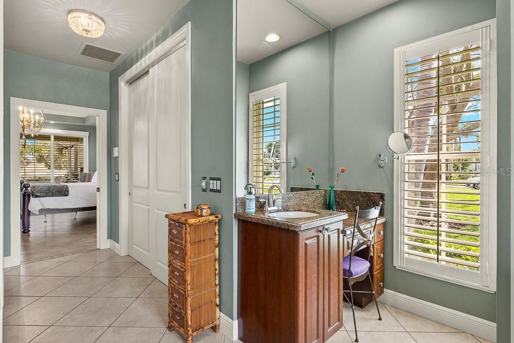 For Sale: $1,295,000 (4 beds, 3 baths, 2730 Square Feet)