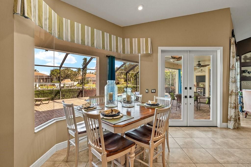 For Sale: $1,295,000 (4 beds, 3 baths, 2730 Square Feet)