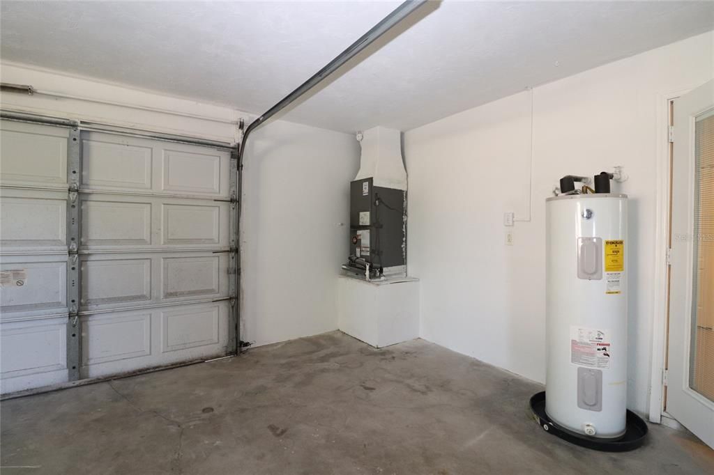 For Rent: $1,800 (3 beds, 2 baths, 1412 Square Feet)